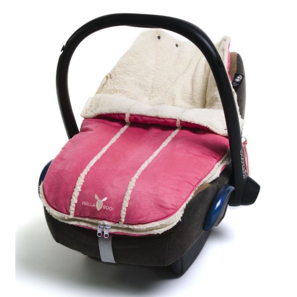 Wallaboo Newborn Footmuff  Pink - click here for full details.